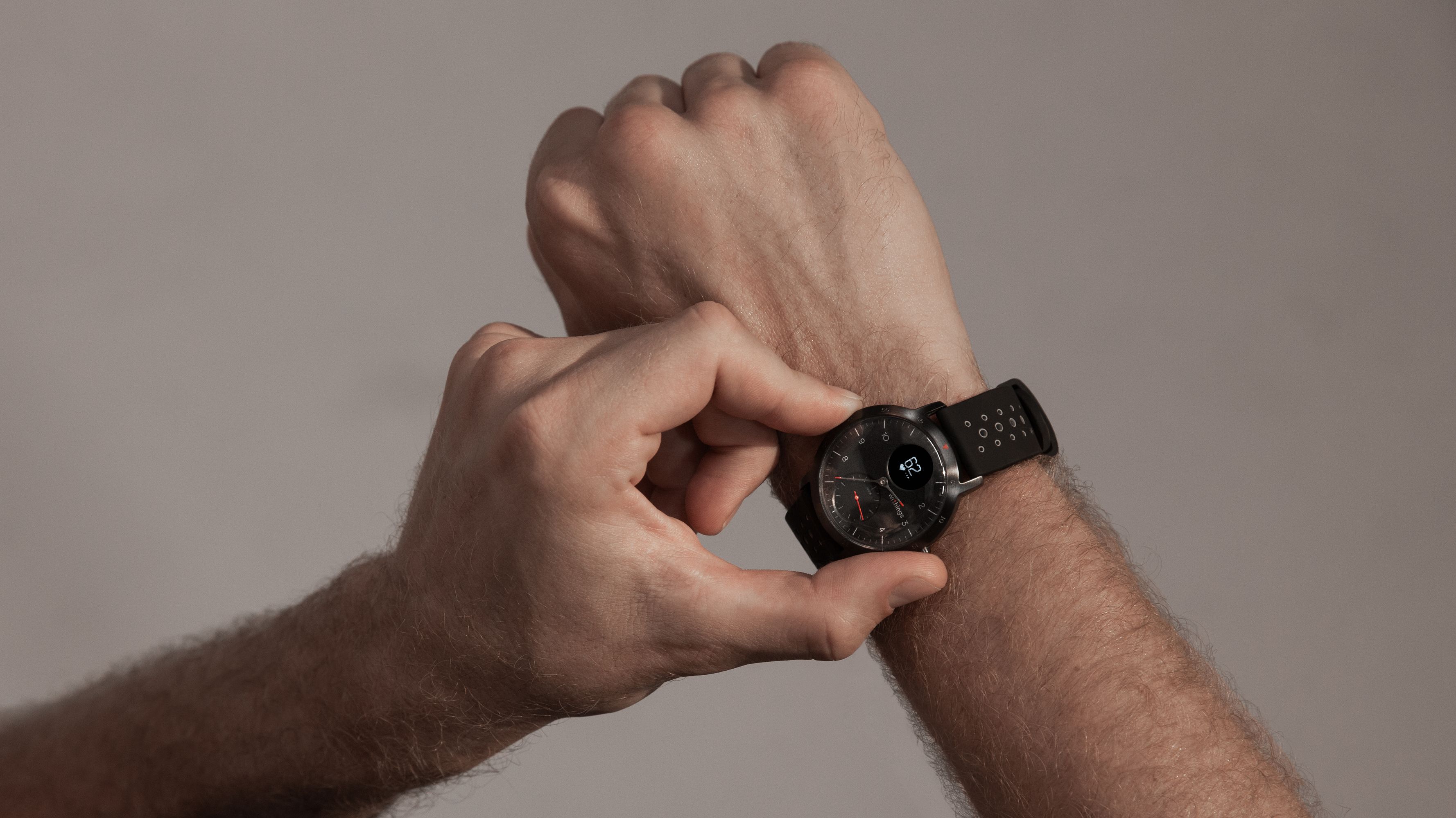 steel hr sport smartwatch